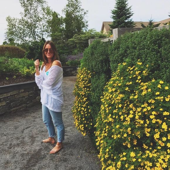 Meet your Posher, Hayley - Picture 1 of 1